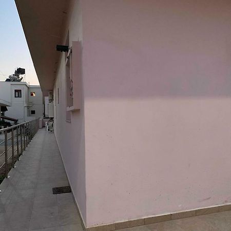 Gardenia Rooms Heraklion  Bagian luar foto